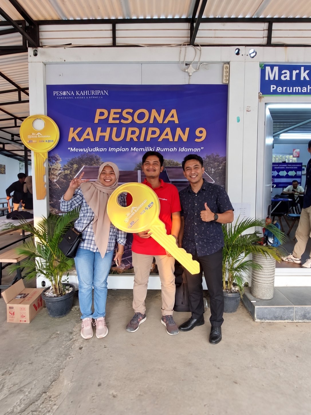 Keluarga Bpk. Pratama Pesona Kahuripan 15